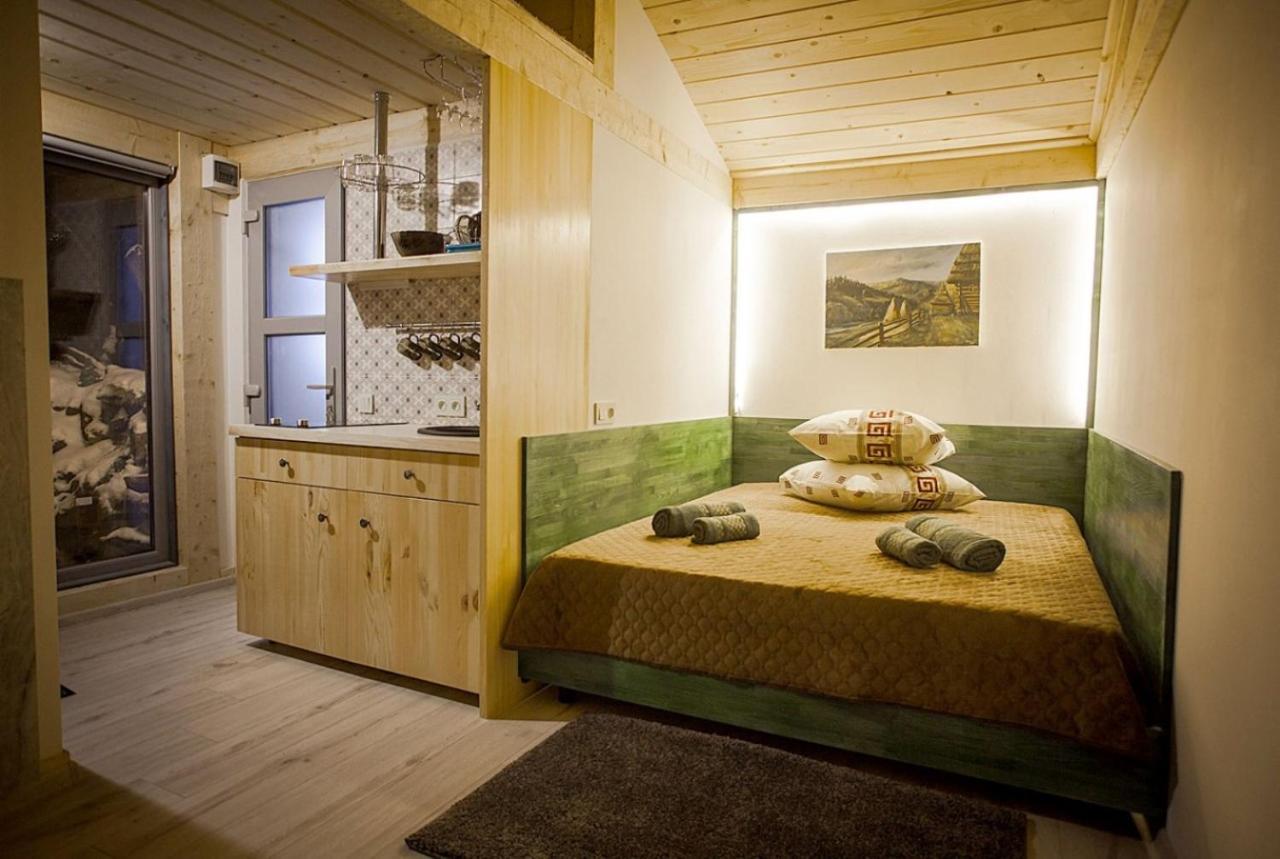 Lodge Veranda