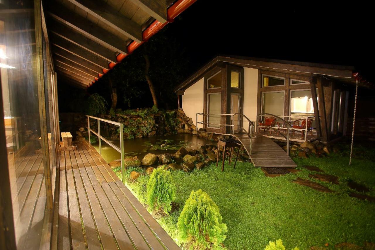 Veranda Lodge
