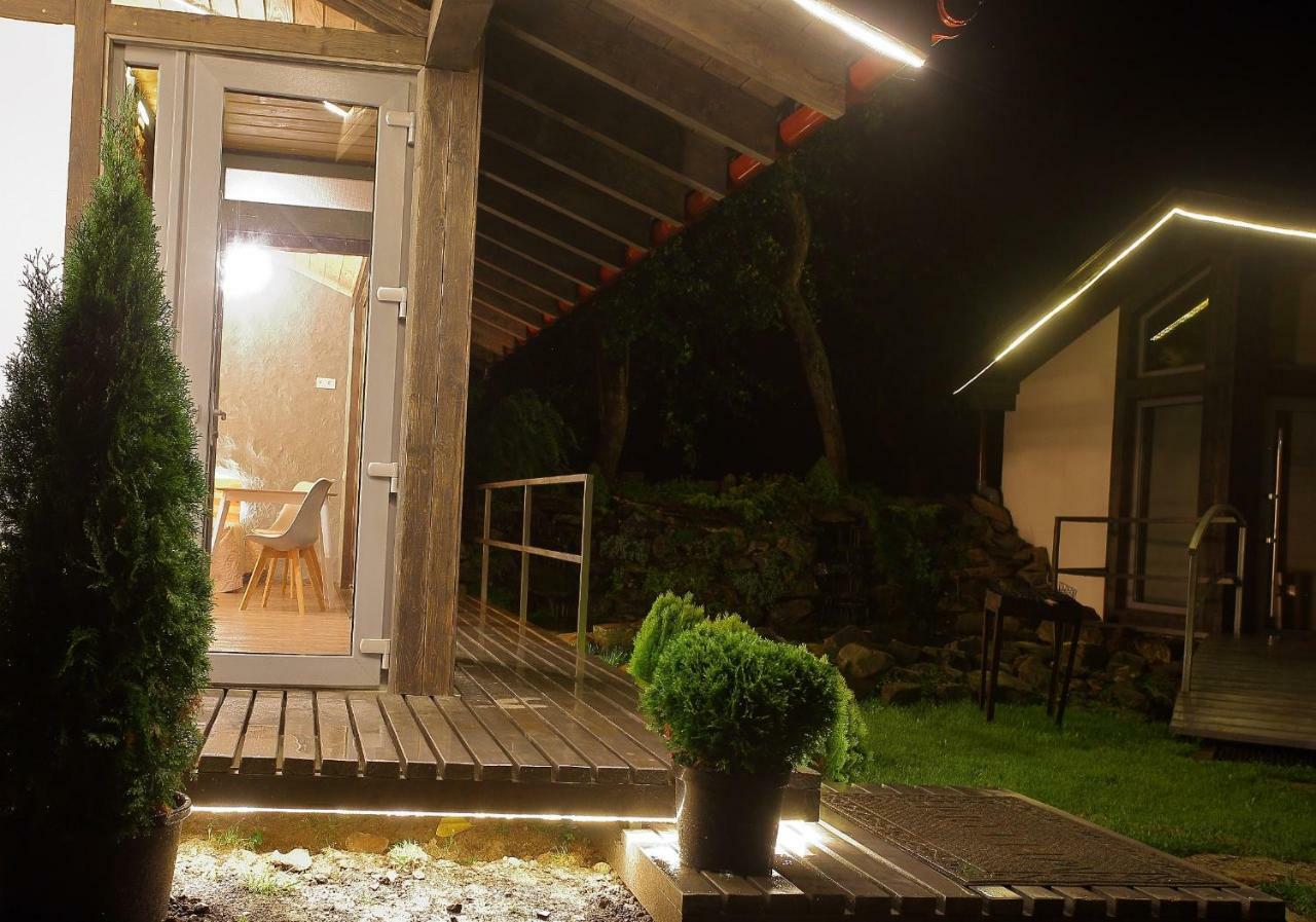 Lodge Veranda